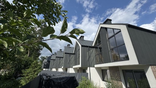 Таунхаус в центрі Бучі