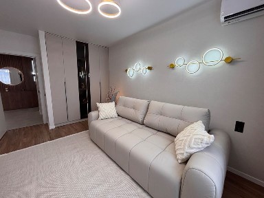 Продаж крутої 2к квартири в центрі міста