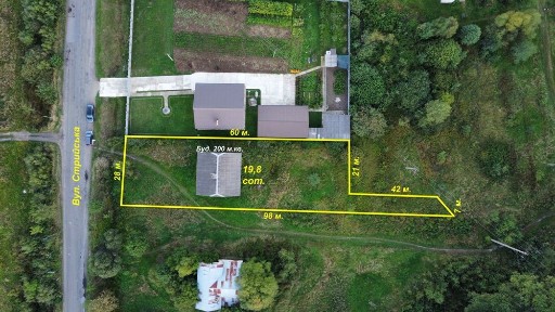 Цегляний Будинок/Незавершене будівництво на околиці Моршина