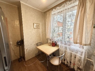 1к панелька, на Проспекті Незалежності