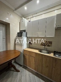 Центр міста. 1 поверх. Готовий бізнес-простір або житло