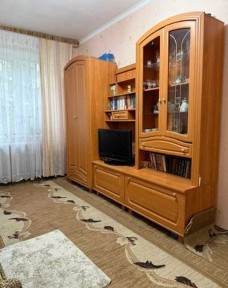 Здається 2-х кім кв по вул. Героїв України, 9.Центр. Бровари.