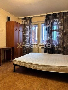 Бюджетна квартира з працюючим ліфтом та опаленням на Гришка 10. Без %%