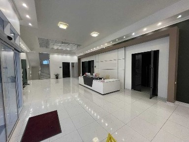 Киев, Добровольческих батальонов ул., 1