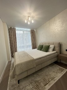 Сучасна, укомплектован, 1,5кімн. центр. міста ЖК Фемелі плаза.