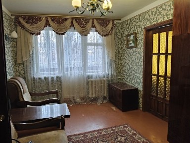 Продаж 2х кімнатної квартири в центрі!