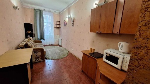 в. Костя Левицького, оренда однокімнатної квартирив центрі