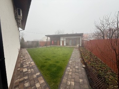 Продам будинок Хотів 12 соток