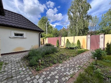 Київська область, Петропавлівська Борщагівка