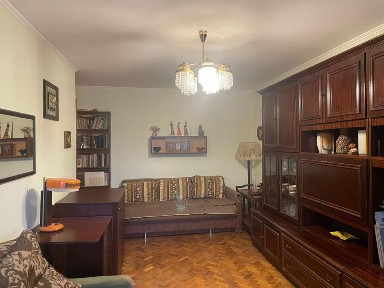 Продам 2-к. квартиру на Павловом Поле