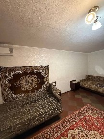 Продам 1 комнатную квартиру (Ромин двір)