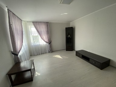 Оренда 2к квартири в Гостомелі, вул. Свято-Покровська.