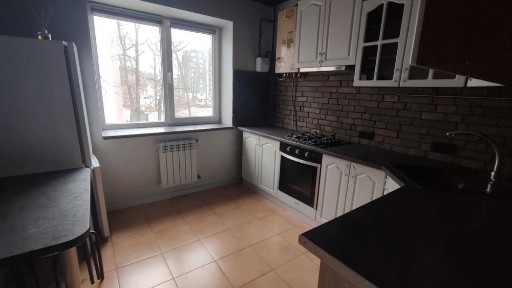 Здам квартиру, 10 лінія