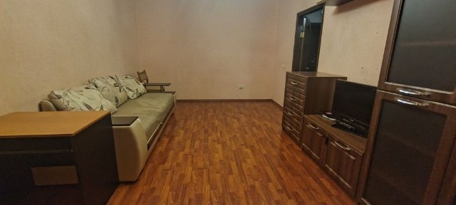 Здам 1-кімнатну квартиру в центрі Бучі