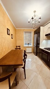 Оренда 3к квартири, закрита територія, можна з тваринками