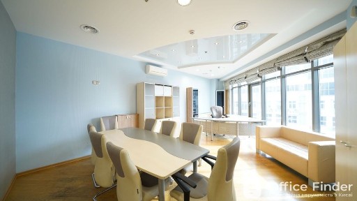 Оренда офісу 183 кв. м БЦ Олімпійський. Меблі, Електроенергія 24/7