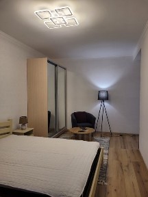 Оренда 1 км. кв. вул. Мазепи (озеро, парк), авт. опален, все необхідне