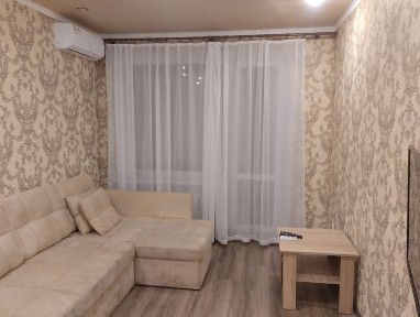 Здається 1к в центральній частині міста.