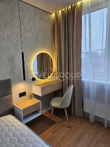 Продам 1-к квартиру | ЖК “Варшавський 2” дизайнерський ремонт