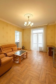 Продам квартиру в історичному центрі Києва, навпроти Premier Palace