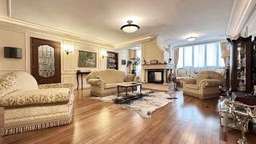 4-к. видова з каміном та сауною, вул. Топольова 4-8, Соломʼянський р-н