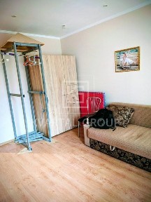 2кімнатна квартира з косметичним ремонтом ПАРК МАМА