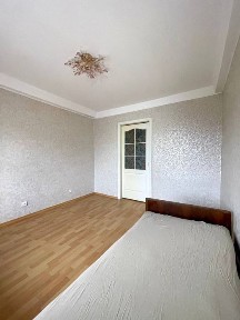 Продаж 2-к вул Братиславська Лісовий масив м. Чернігівська, Лісова