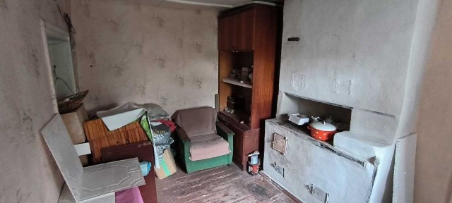 Продається будинок загальною площею 90 м² на ділянці 10 соток