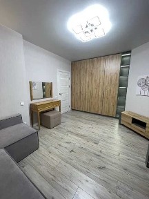 Продам 2к квартиру Софіївська Борщагівка Мартинова 24.