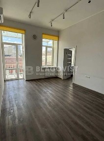 4к кв центр. Вул. Антоновича. Ремонт.