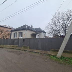 Продається будинок в м. Берегове