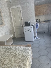 Аренда своя квартира студию, частный сектор Лузановка