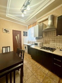 Сдается 2-комнатная квартира в центре города, ул. Садовая