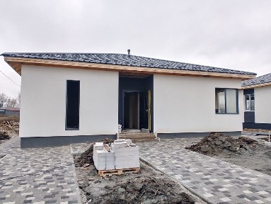 Продажа дома 95 м², Шкільна