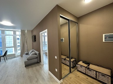 Продажа 1 ком. квартиры в жк 4 Сезона