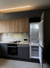 Таунхаус з ремонтом на Таїрова