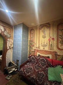 Продаж 2-кімнатної квартири в центрі міста (жеківський будинок)