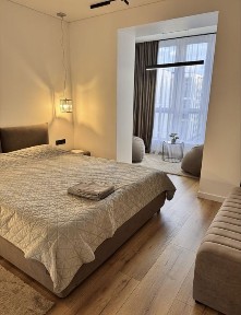 Нові стильні апартаменти подобово в ЖК Київський