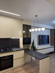 Квартира в ЖК City Park з новим ремонтом та розеткою для електрокара