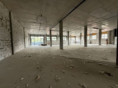 Оренда фасадного приміщення на 2 поверсі над АТБ. 730кв. м, 80кВт