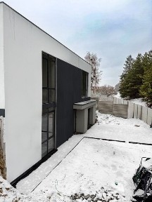 Нова пропозиція на ринку нерухомості. Двоповерховий будинок у Жихорі