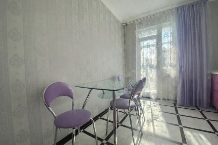 Соборності. Новобудова. Здається 2-х кімнатна квартира