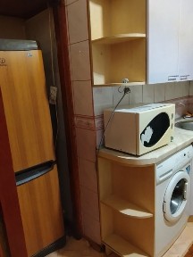 Сдам 2 кв метро Армейская Новые Дома, 5800+ сч. Отопление не платим.