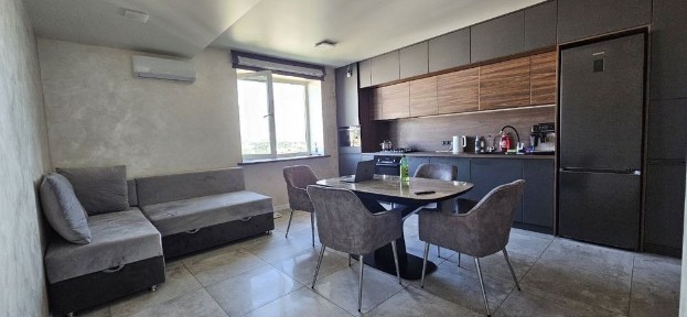 Продам квартиру в одному з найкращих районів міста