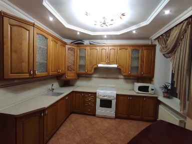 Оренда 2-к квартира Південно-західний, вулиця Інститутська