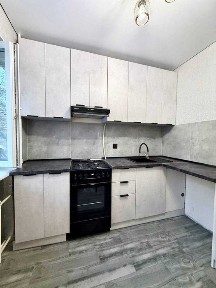 БЕЗ КОМІСІЇ! 2х кім ЦЕНТР, свіжий ремонт, Водопровідна