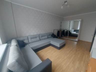 Сдам 1ком ЖК Небесной сотни/ Метро. Можно питомец