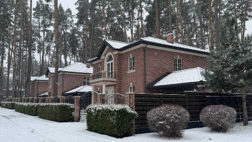 Якісний будинок в елітному районі Бучі!