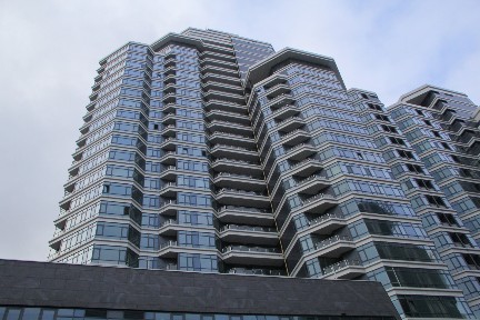 Продажа 2-комнатной квартиры 63 м², Болсуновская ул., 2