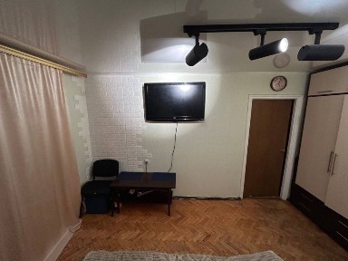 Пропонується однокімнатна квартира Деміївська 37 в оренду.